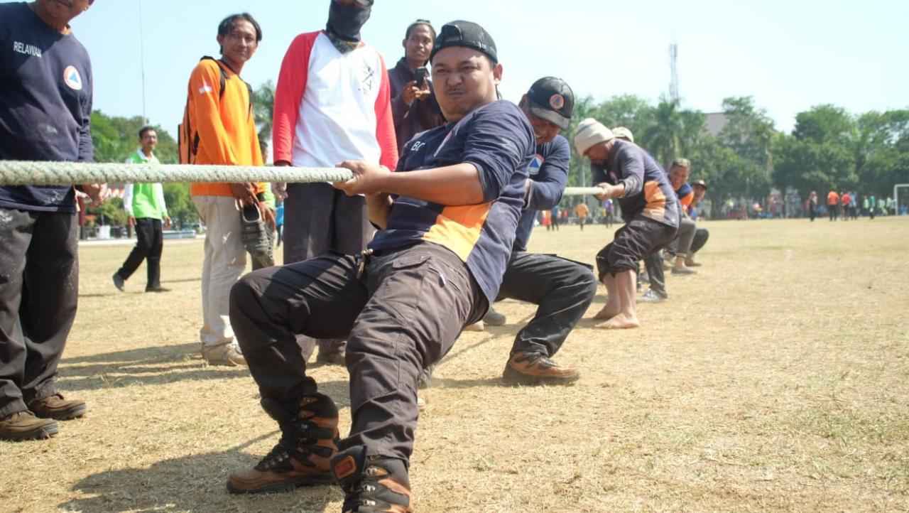 LUANGKAN WAKTUMU SEJENAK UNTUK HUT RI 74 Tahun - Badan Penanggulangan